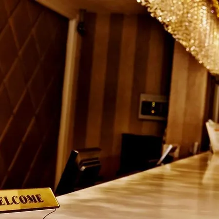 호텔 Vuni Palace & Casino & 키레니아