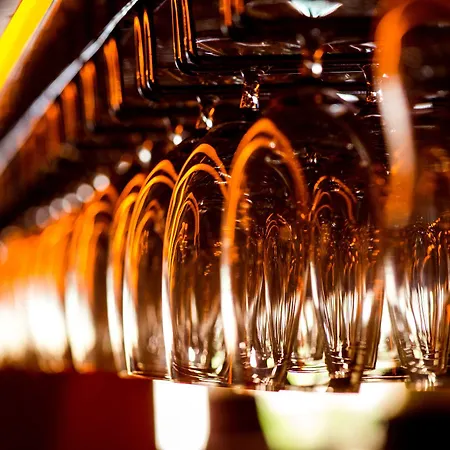 Vuni Palace & Casino & 5* 키레니아