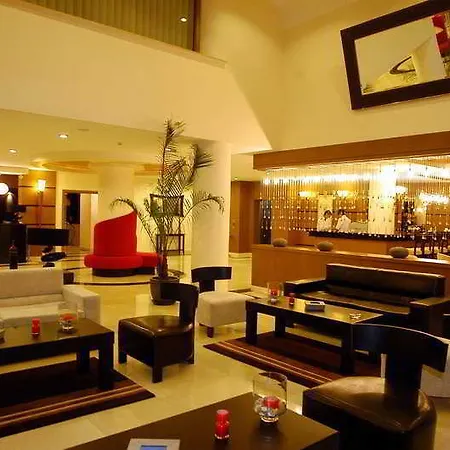 호텔 Vuni Palace & Casino & 5*