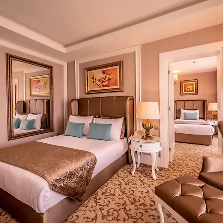 Vuni Palace & Casino & 5*