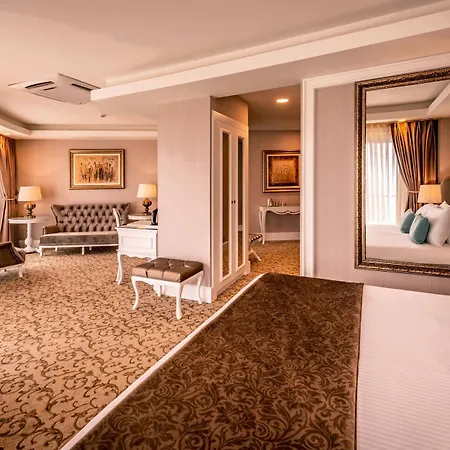 호텔 Vuni Palace & Casino & 5*