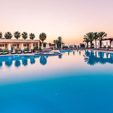 Vuni Palace Hotel&casino&spa 5*