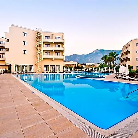 Vuni Palace & Casino & 5*