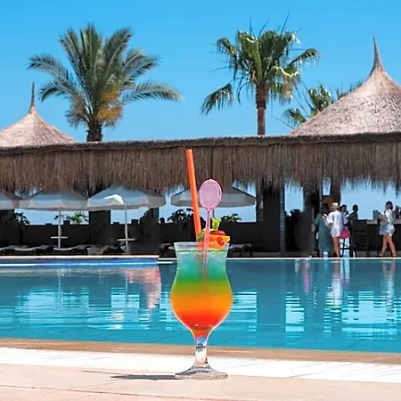 Vuni Palace & Casino & 5* Kyrenia (Northern Cyprus)
