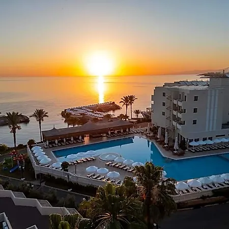 Vuni Palace & Casino & Kyrenia (Northern Cyprus)