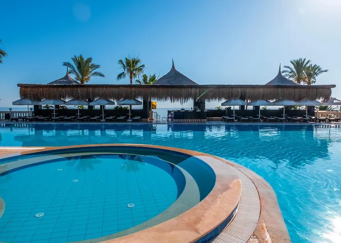 Vuni Palace & Casino & 5*