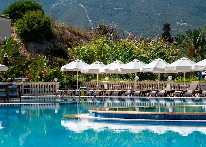 Vuni Palace & Casino &