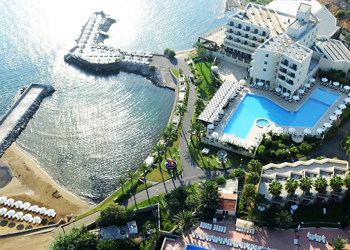 ホテル Vuni Palace & Casino &