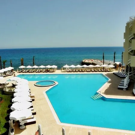 Vuni Palace & Casino & Kyrenia (Northern Cyprus)