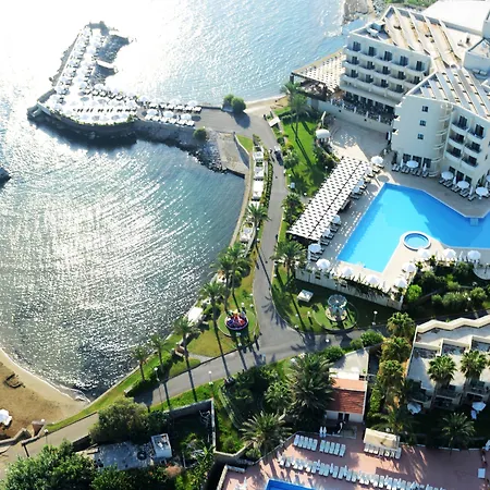 Otel Vuni Palace & Casino &