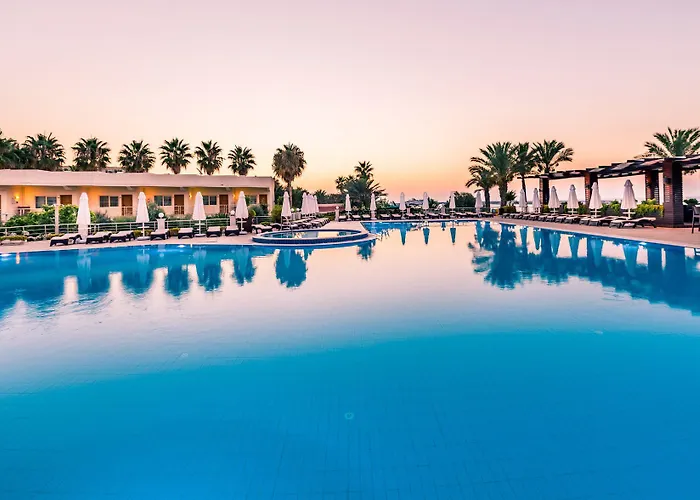 Vuni Palace & Casino & 5*