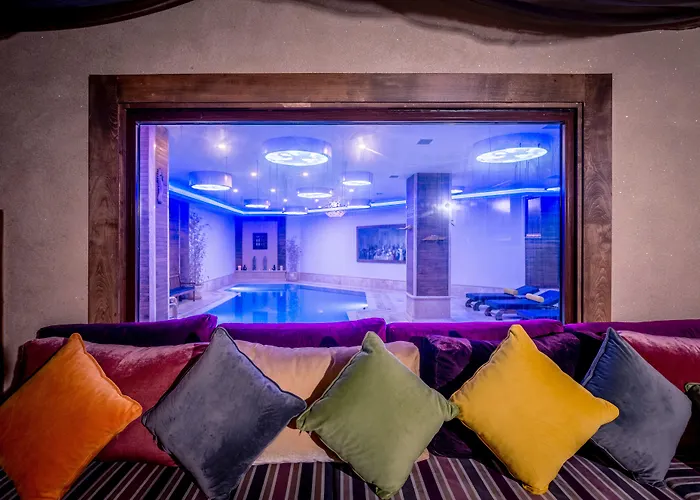 Vuni Palace & Casino & Hotel 5*