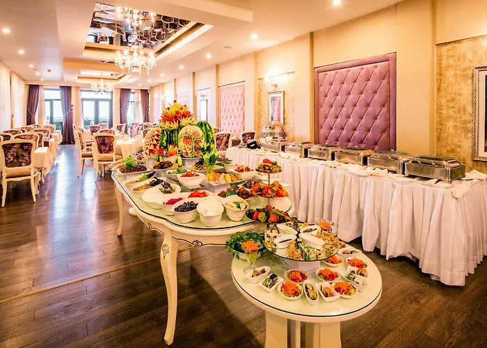 Vuni Palace & Casino & Hotel 5*